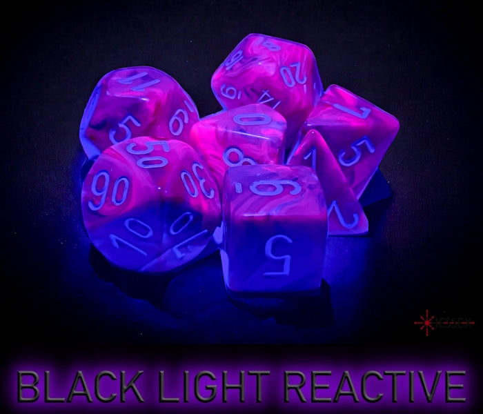 CHX 27457 Festive Violet/white (Polyhedral 7-Die Set)