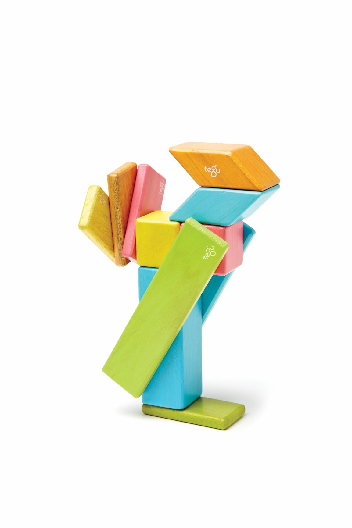 Tegu Magnetic Wooden Blocks - Classics 14 Pieces