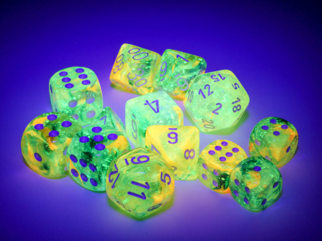 CHX 27955 Nebula Spring/white Luminary (12mm D6 36-Dice Set)