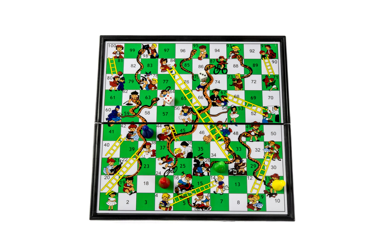 Snakes & Ladders - 20cm Magnetic Travel Set [LPG Classics]